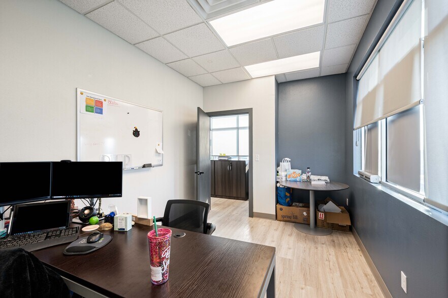 More Photos Of 2576 Yakima Valley Hwy, Sunnyside Office Residential For Lease