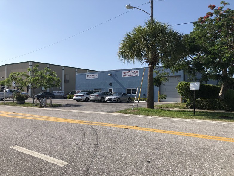 More Photos Of 170 NW 16th St, Boca Raton Warehouse For Sale