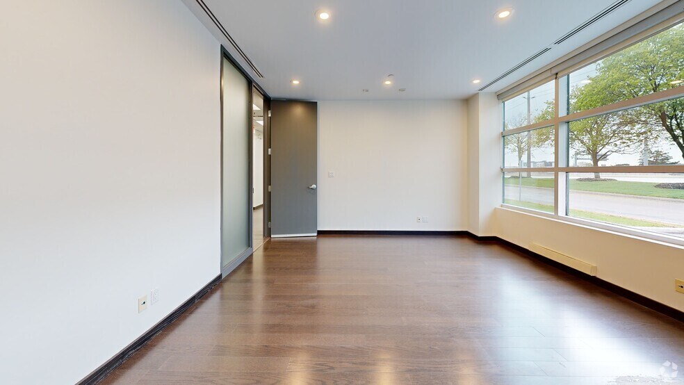 Primary Photo Of 2351 Upper Middle Rd E, Oakville Warehouse For Lease