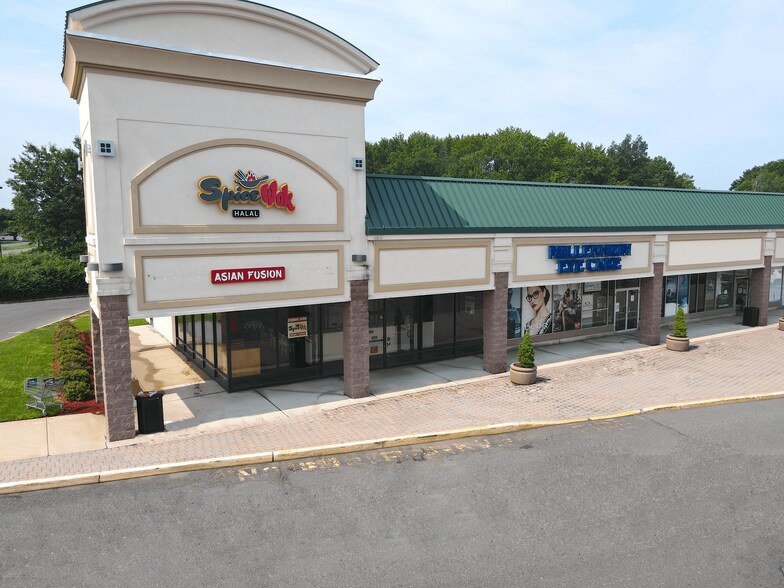 More Photos Of 440 US Highway 130, East Windsor Unknown For Lease