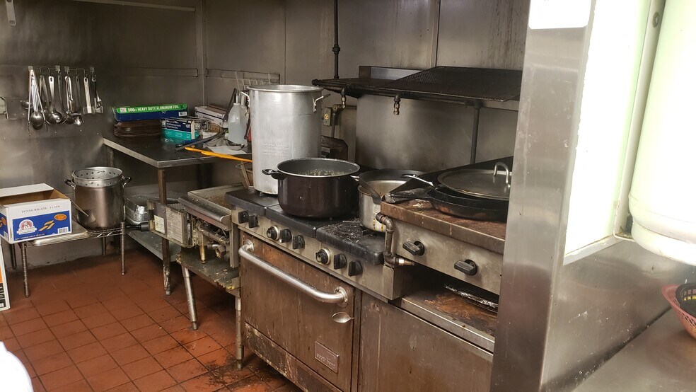 More Photos Of 3501 Birney Ave, Moosic Sports And Entertainment For Sale