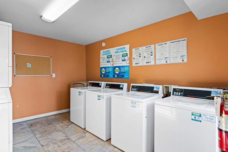 More Photos Of 2523 Durwood St, Austin Apartments For Sale