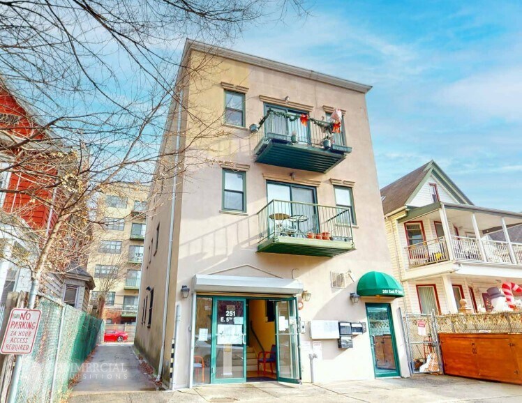 More Photos Of 251 E 5th St, Brooklyn Office Residential For Lease