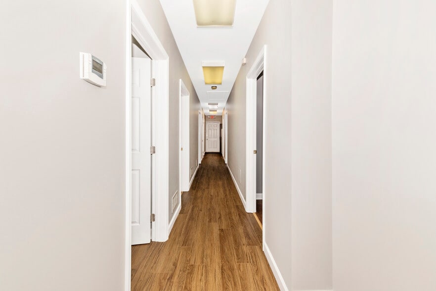 More Photos Of 360 Mill St, Hagerstown Office For Sale