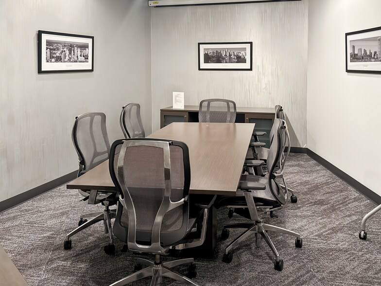 More Photos Of 300 East Esplanade Dr, Oxnard Coworking Space