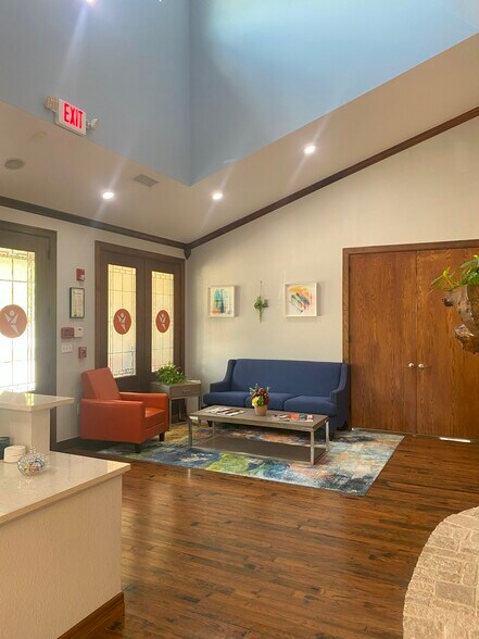 More Photos Of 1105 Cheek Sparger Rd, Colleyville Office For Sale