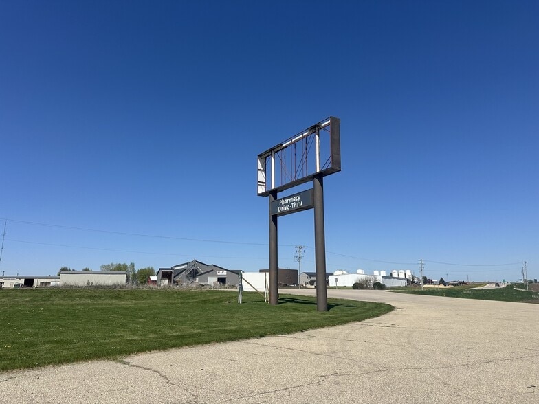 More Photos Of 1625 US Highway 61 N, Lancaster Warehouse For Sale