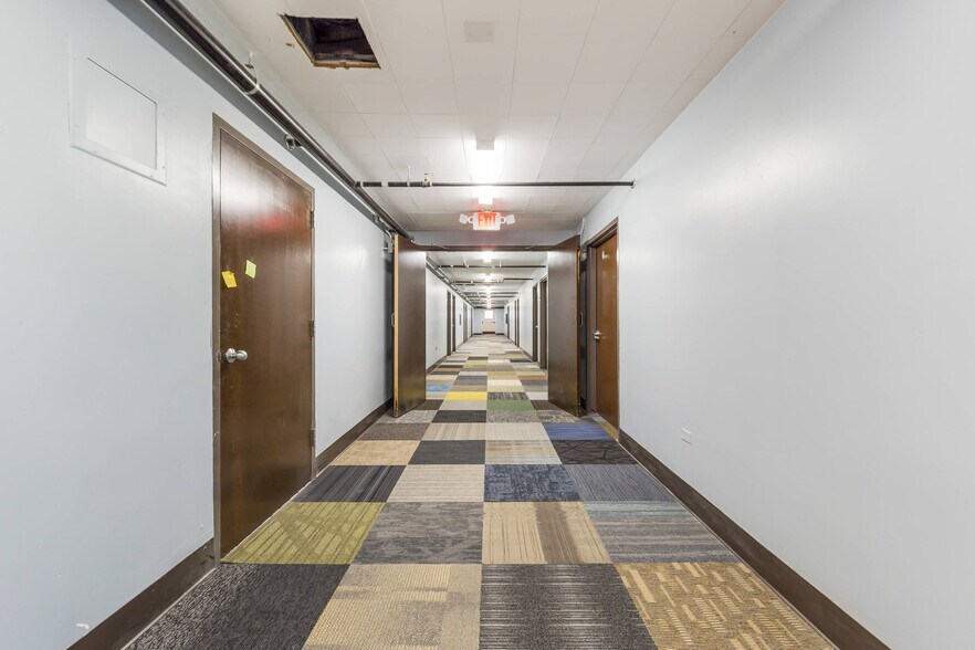 More Photos Of 300 S Bradford St, Rayne Specialty For Sale