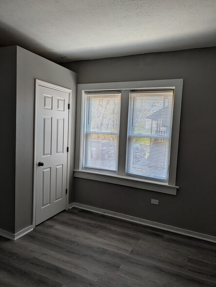 More Photos Of 23 Charlotte St, Akron Apartments For Sale