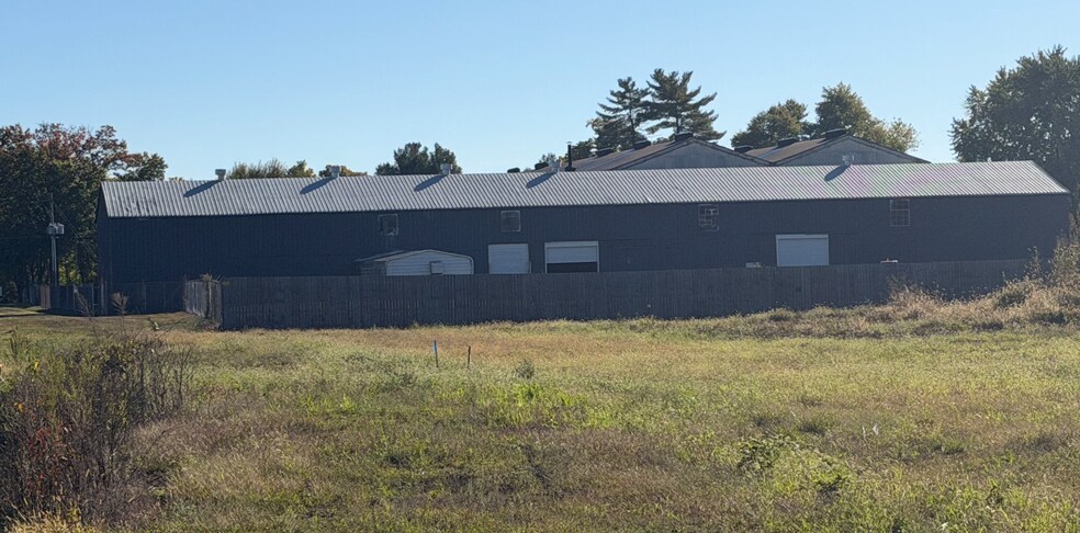 More Photos Of 4530 N 25th St, Terre Haute Warehouse For Sale
