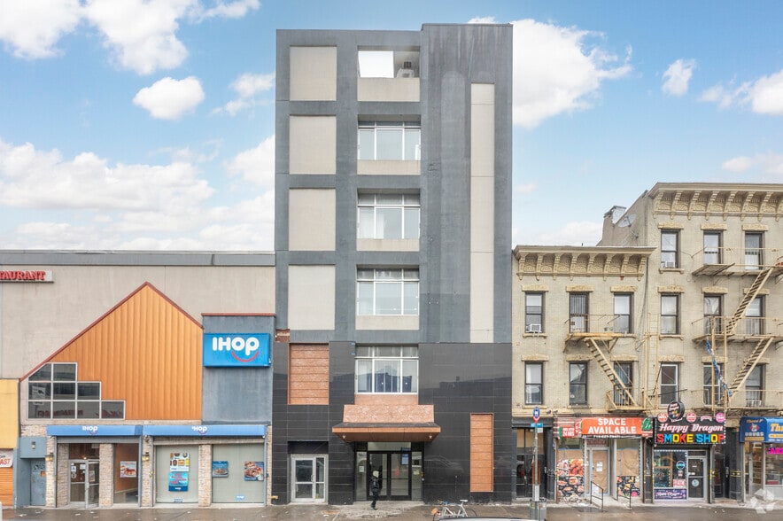 More Photos Of 747-749 Broadway, Brooklyn Office For Lease