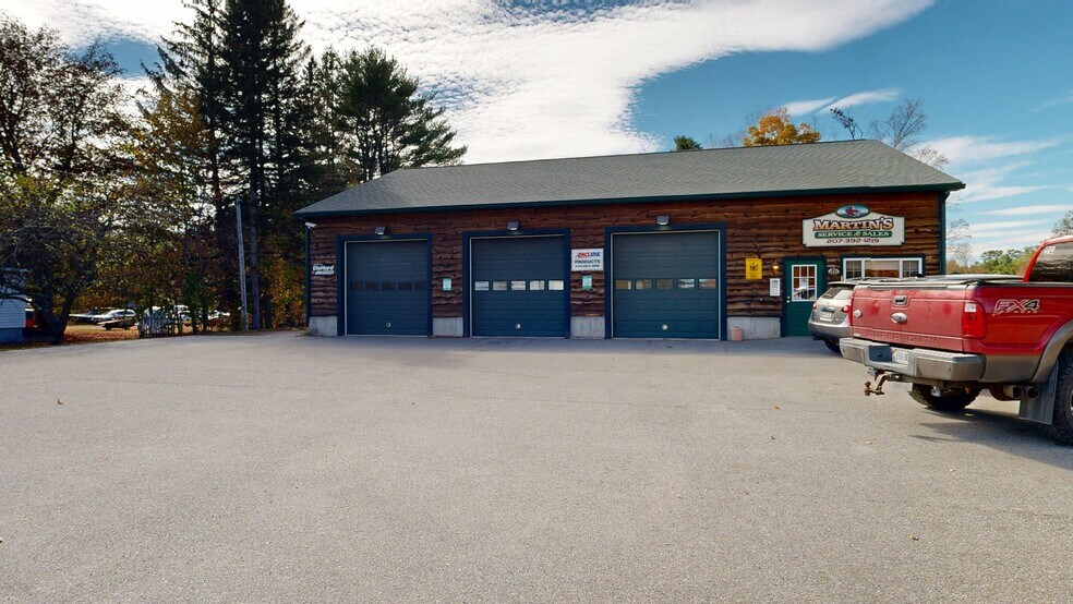 More Photos Of 48 S Main St, Andover Auto Repair For Sale