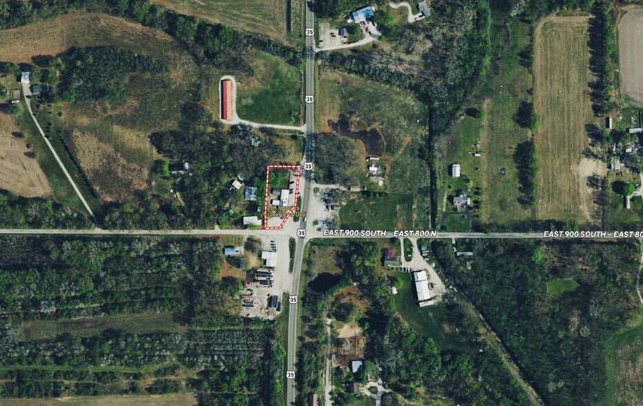 More Photos Of 8995 S US Highway 35, Monterey General Retail For Sale