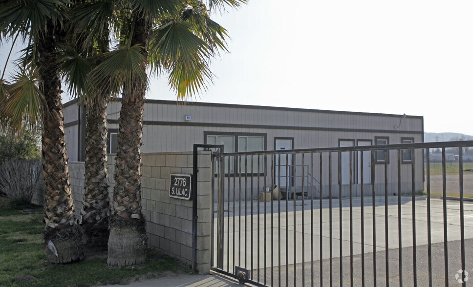 More Photos Of 2776 S Lilac Ave, Bloomington Contractor Storage Yard For Lease