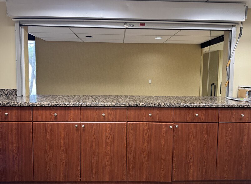 More Photos Of 15255 NW 82nd Ave, Miami Lakes General Retail For Lease