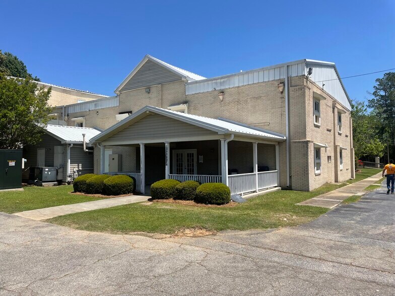 More Photos Of 127 S Sixth St, Warner Robins Apartments For Sale