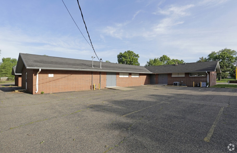 850 E Main St, Anoka, MN 55303 Funeral Home For Sale