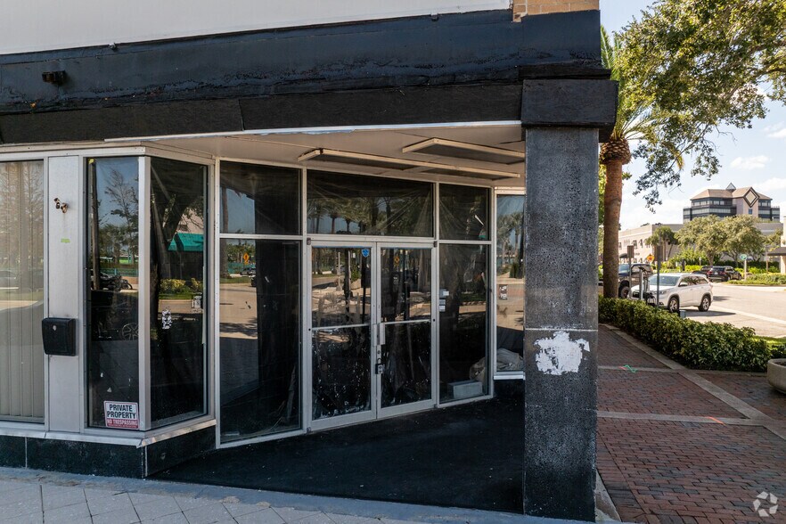 More Photos Of 200-206 S Beach St, Daytona Beach Storefront Retail Office For Lease