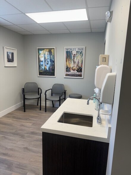 More Photos Of 900 NE 26th Ave, Fort Lauderdale Medical For Lease