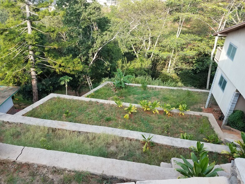 More Photos Of 99-1679 Hoapono Pl, Aiea Apartments For Sale