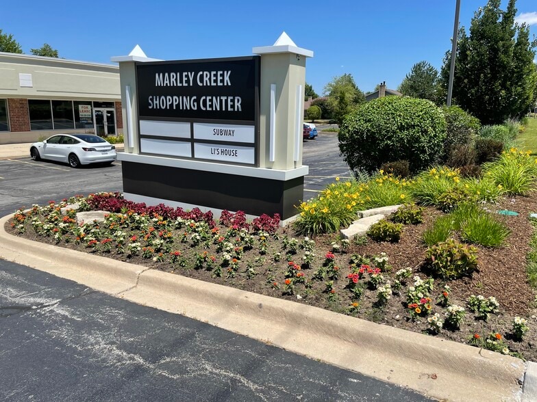 More Photos Of 11000-11060 W 179th St, Orland Park Storefront For Sale