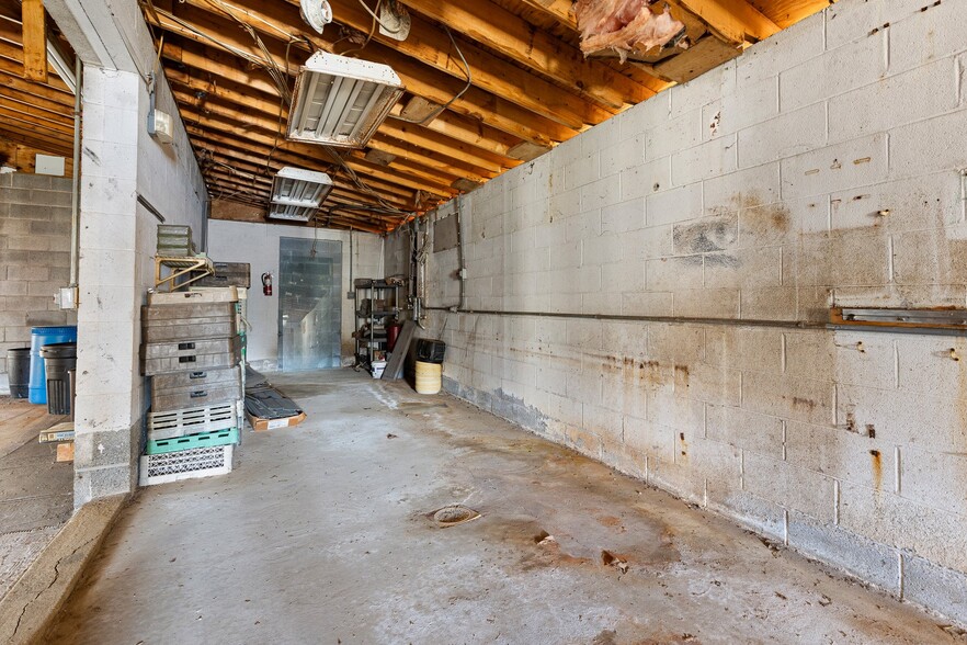 More Photos Of 1524 Conowingo Rd, Rising Sun Restaurant For Sale