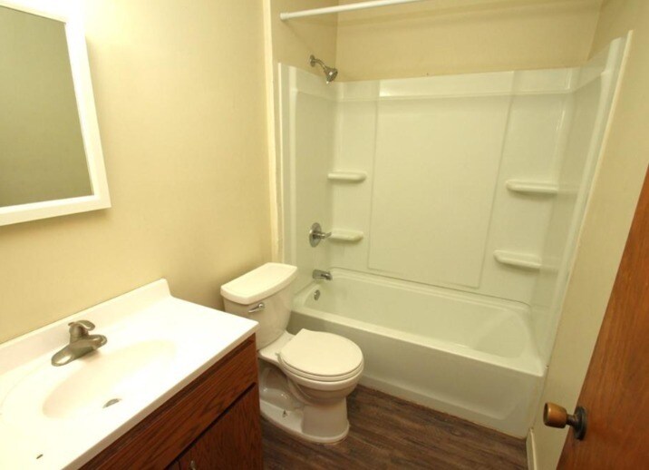 More Photos Of 314 County Rd 8, Rockville Apartments For Sale