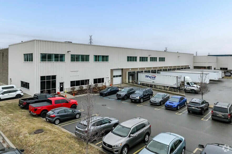 Primary Photo Of 12200 Middlebelt Rd, Livonia Manufacturing For Lease