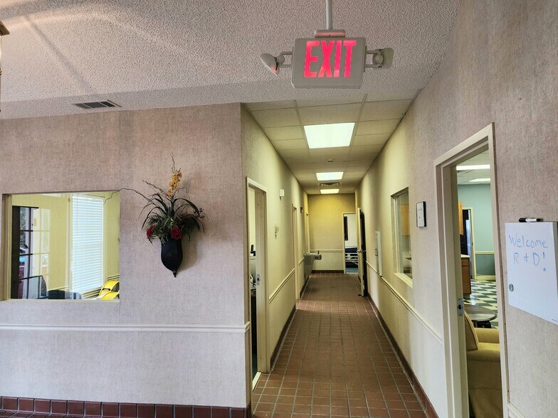 More Photos Of 57 Martin Luther King Dr, Reynolds Medical For Lease