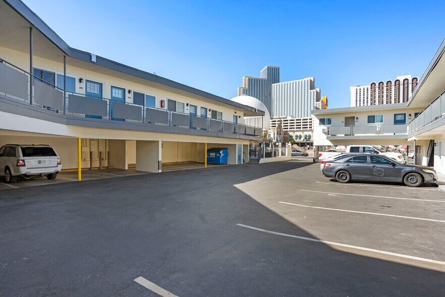 More Photos Of 520 University Way, Reno Apartments For Sale