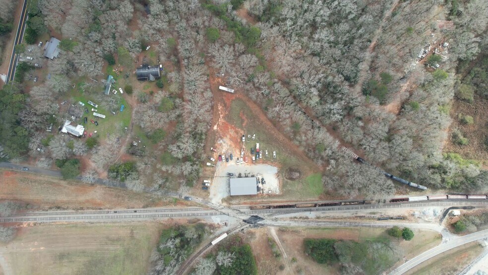 More Photos Of 200 Railroad St, Monticello Industrial For Sale