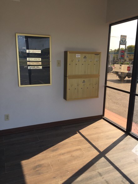 More Photos Of 1818 S New Braunfels Ave, San Antonio Medical For Lease