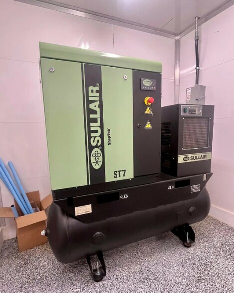 More Photos Of 324 NW 94th St, Oklahoma City Manufacturing For Sale