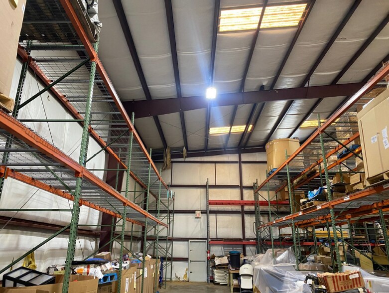 More Photos Of 15810-A Hwy 59, Foley Light Distribution For Sale
