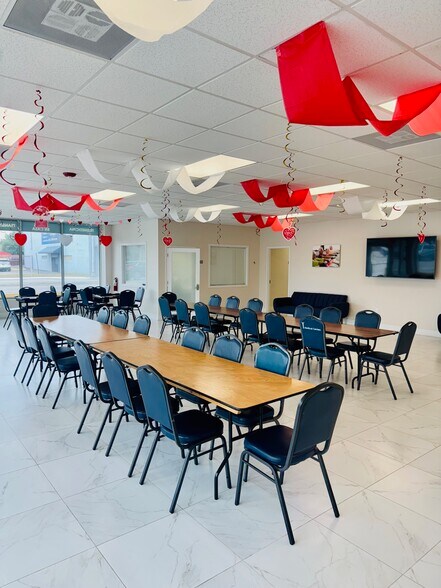 More Photos Of 701-711 NW 27th Ave, Miami Storefront Retail Office For Lease