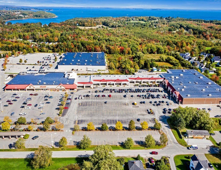 Primary Photo Of 235 Camden St, Rockland Unknown For Lease