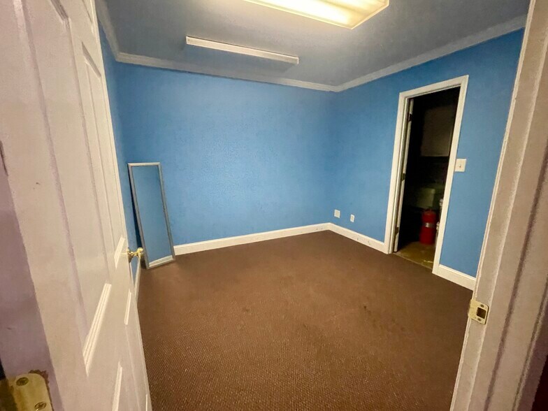 More Photos Of 92 Fleming St, Fredericksburg Unknown For Lease