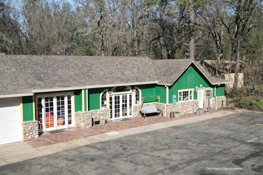 More Photos Of 4875 Black Oak Mine Rd, Garden Valley Auto Dealership For Sale