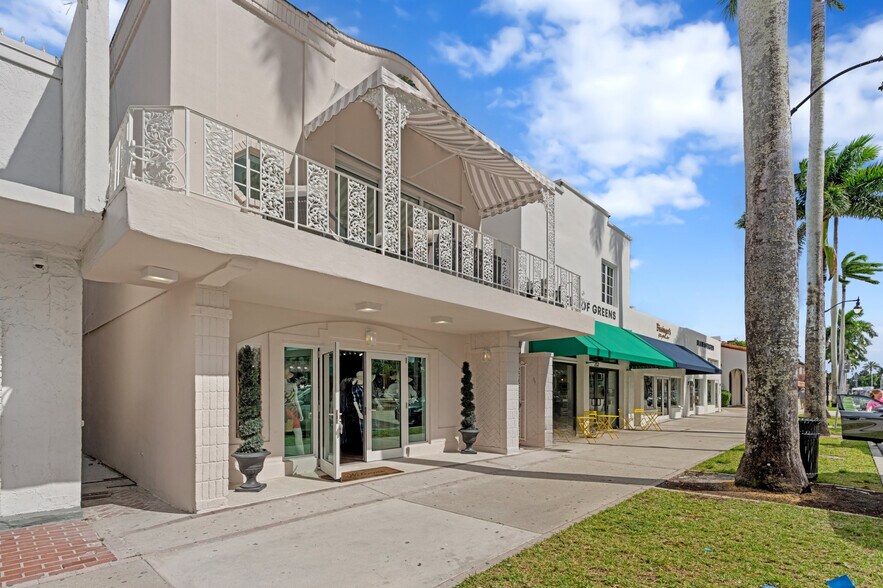 More Photos Of 255 Royal Poinciana Way, Palm Beach Storefront Retail Residential For Sale