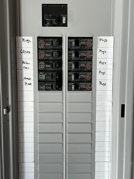 More Photos Of 17725 Motor District Cir, Carmel Showroom For Sale