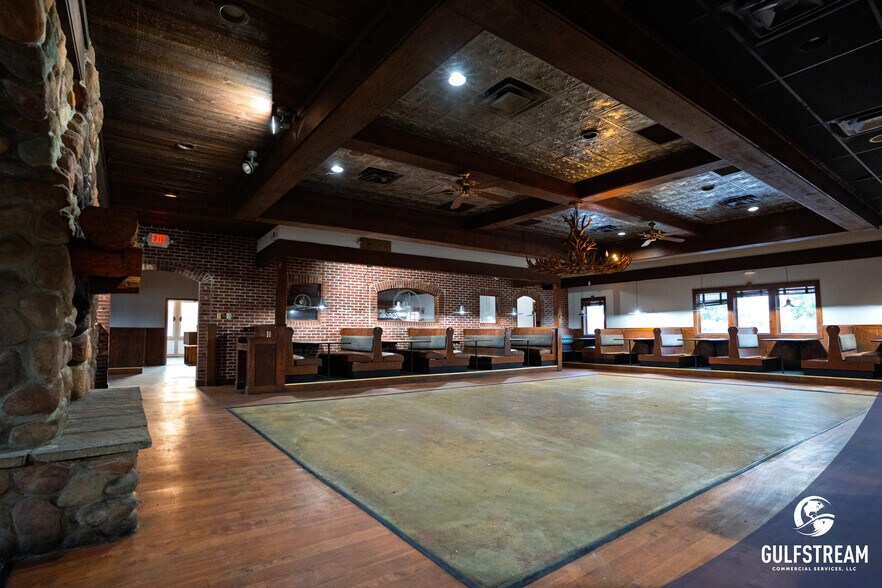 More Photos Of 5257 Frederica St, Owensboro Restaurant For Lease