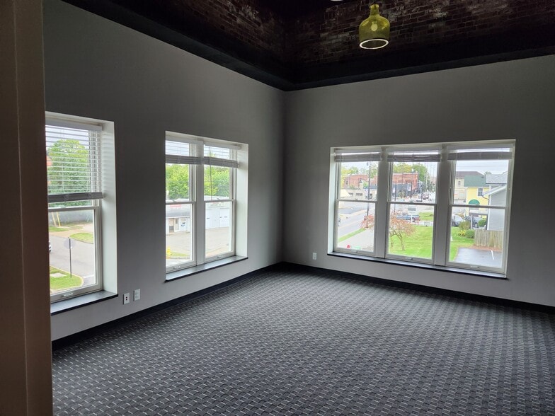 More Photos Of 2 N Madison Ave, Greenwood Loft Creative Space For Sale