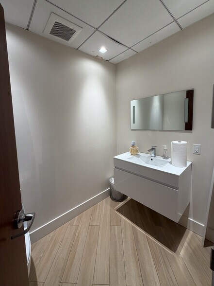 More Photos Of 2361 Nostrand Ave, Brooklyn Office For Lease