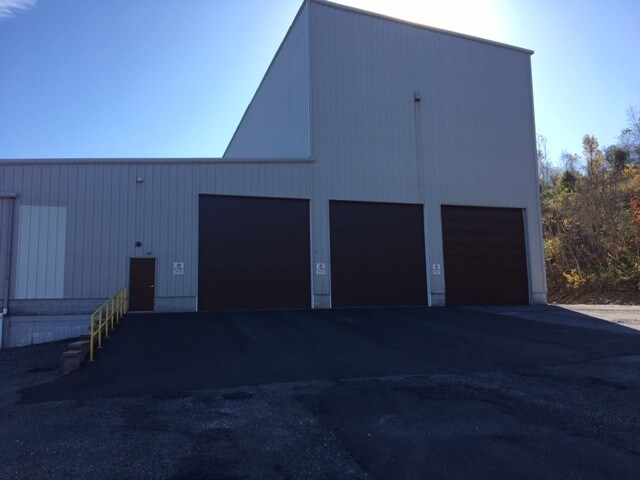 More Photos Of 753 US Route 30 W, Imperial Manufacturing For Lease
