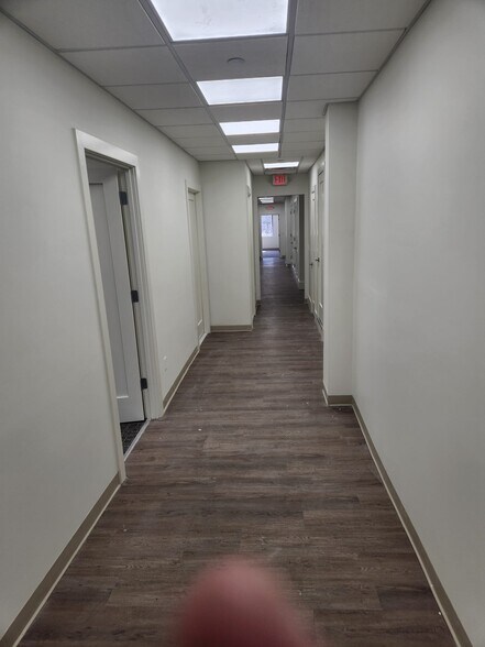 More Photos Of 1885 Swarthmore Ave, Lakewood Manufacturing For Sale
