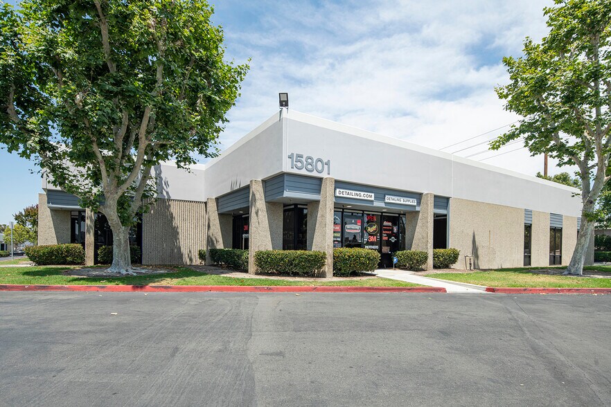 More Photos Of 15791 Rockfield Blvd, Irvine Unknown For Lease