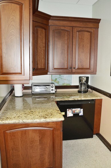 More Photos Of 120-140 S Indian River Dr, Fort Pierce Coworking Space