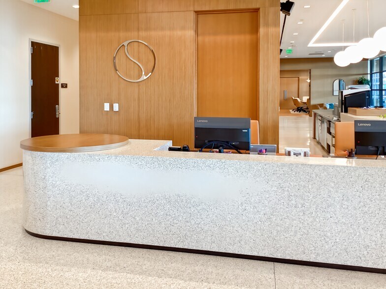 More Photos Of 1055 Howell Mill Rd, Atlanta Office For Lease