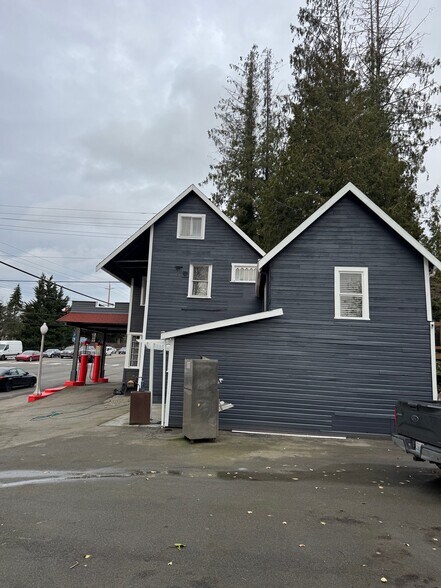 More Photos Of 16401 Highway 99, Lynnwood Storefront Retail Office For Lease