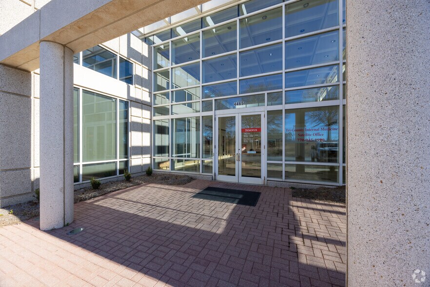 More Photos Of 4465 Nelson Brogdon Blvd, Buford Office For Lease